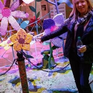 Meet your Posher, Shirley